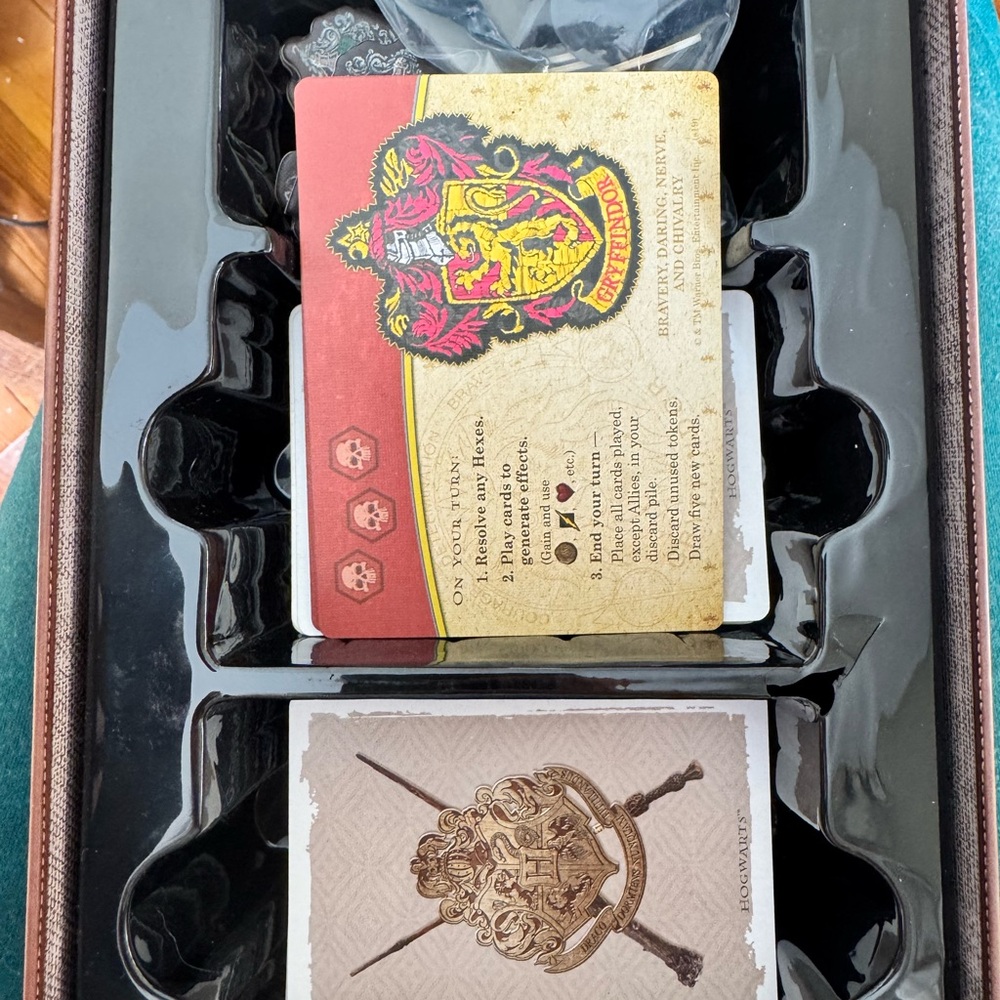 Harry Potter Hogwarts Battle Game - Defense Against the Dark Arts - Picture 3 of 5